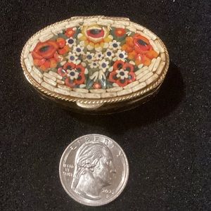 Vintage Micro Mosaic house of Goebel Italy Oval Hinged trinket ( pill ) box